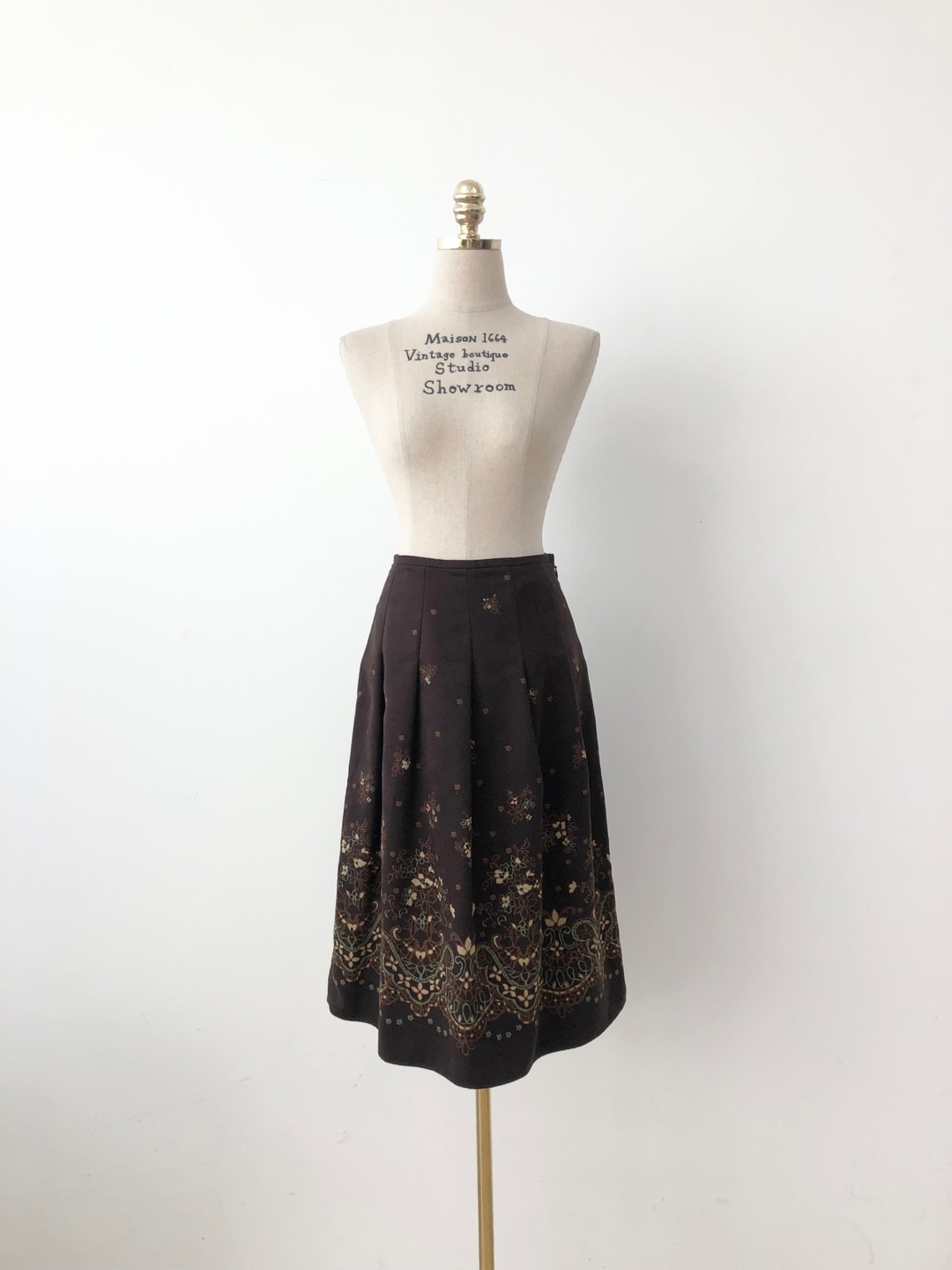 Deep Brown Flower Pattern Pleated Skirt [26 inch]