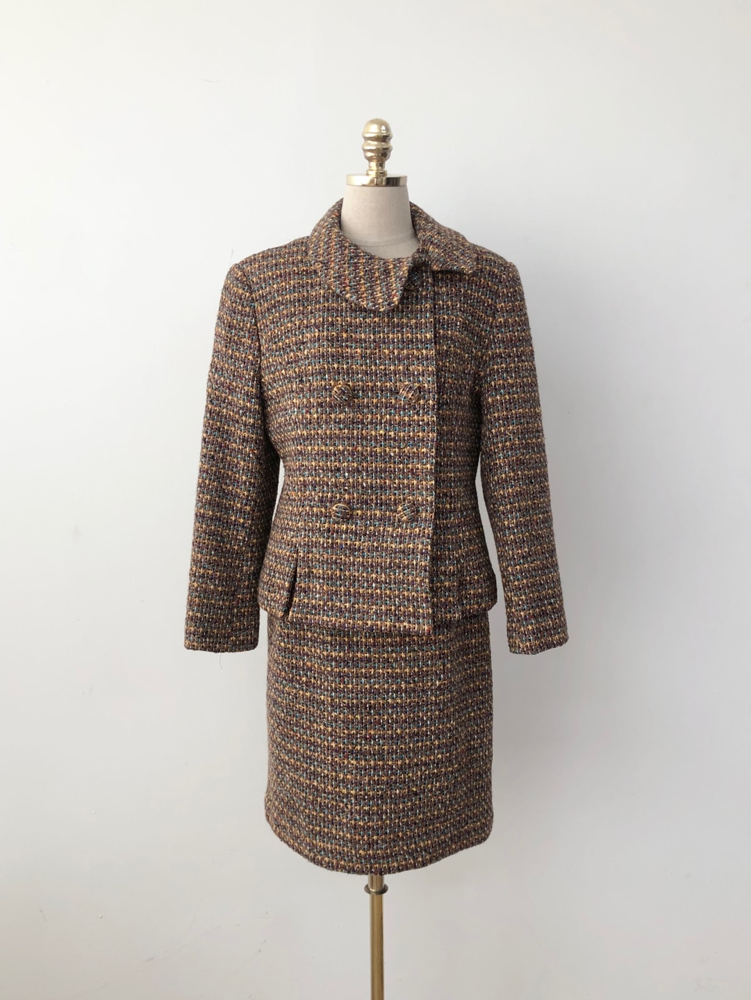 Brown multi-colored tweed jacket skirt setup [28 inch]