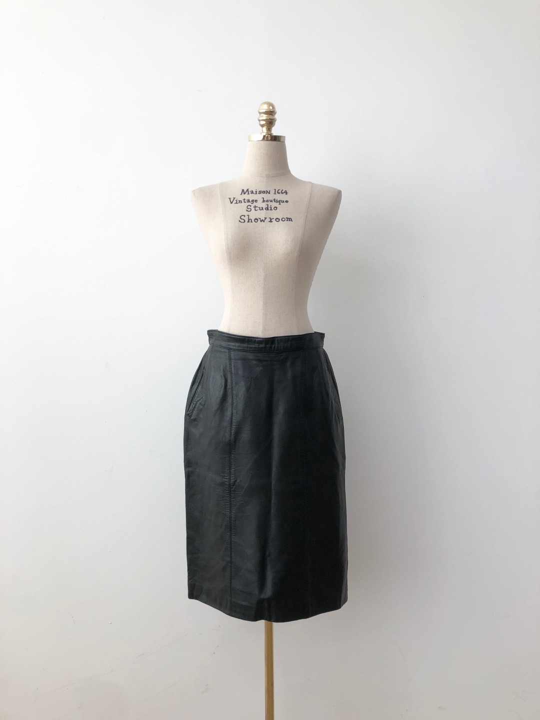 Black Real Leather Lambskin Back Slit Skirt [30-31 inch]