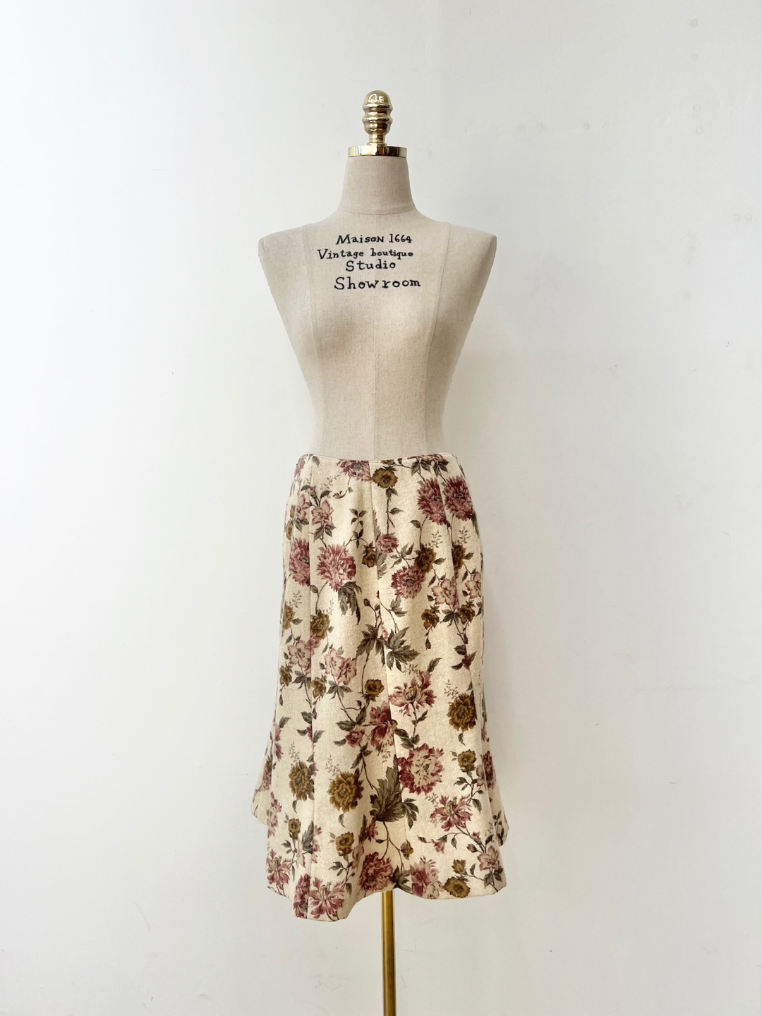 Beige Floral Flared Skirt [28inch]