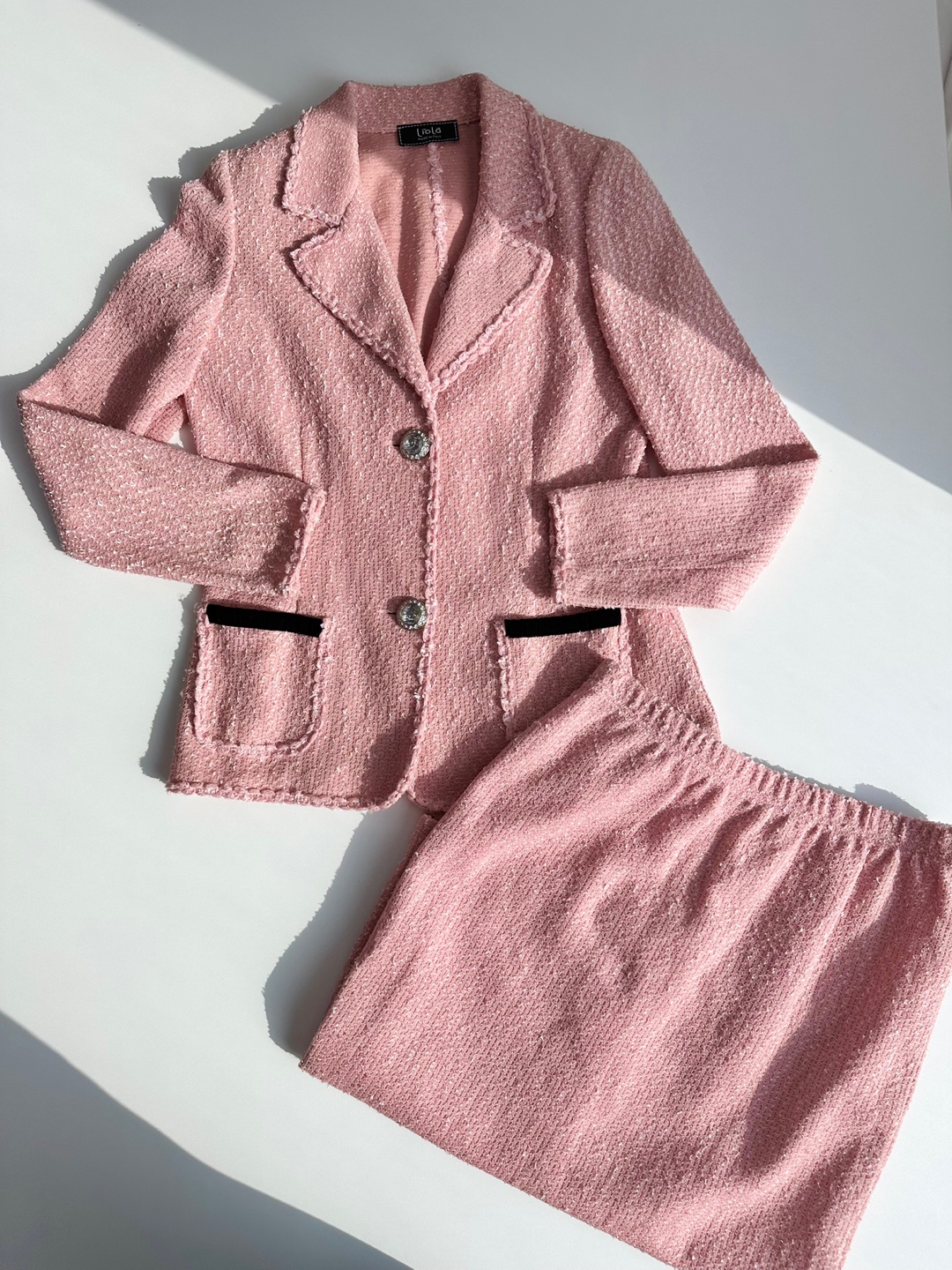 Pink White Tweed Black Velvet Pocket Crystal Button Skirt Setup [Made In Italy / 27-30inch]