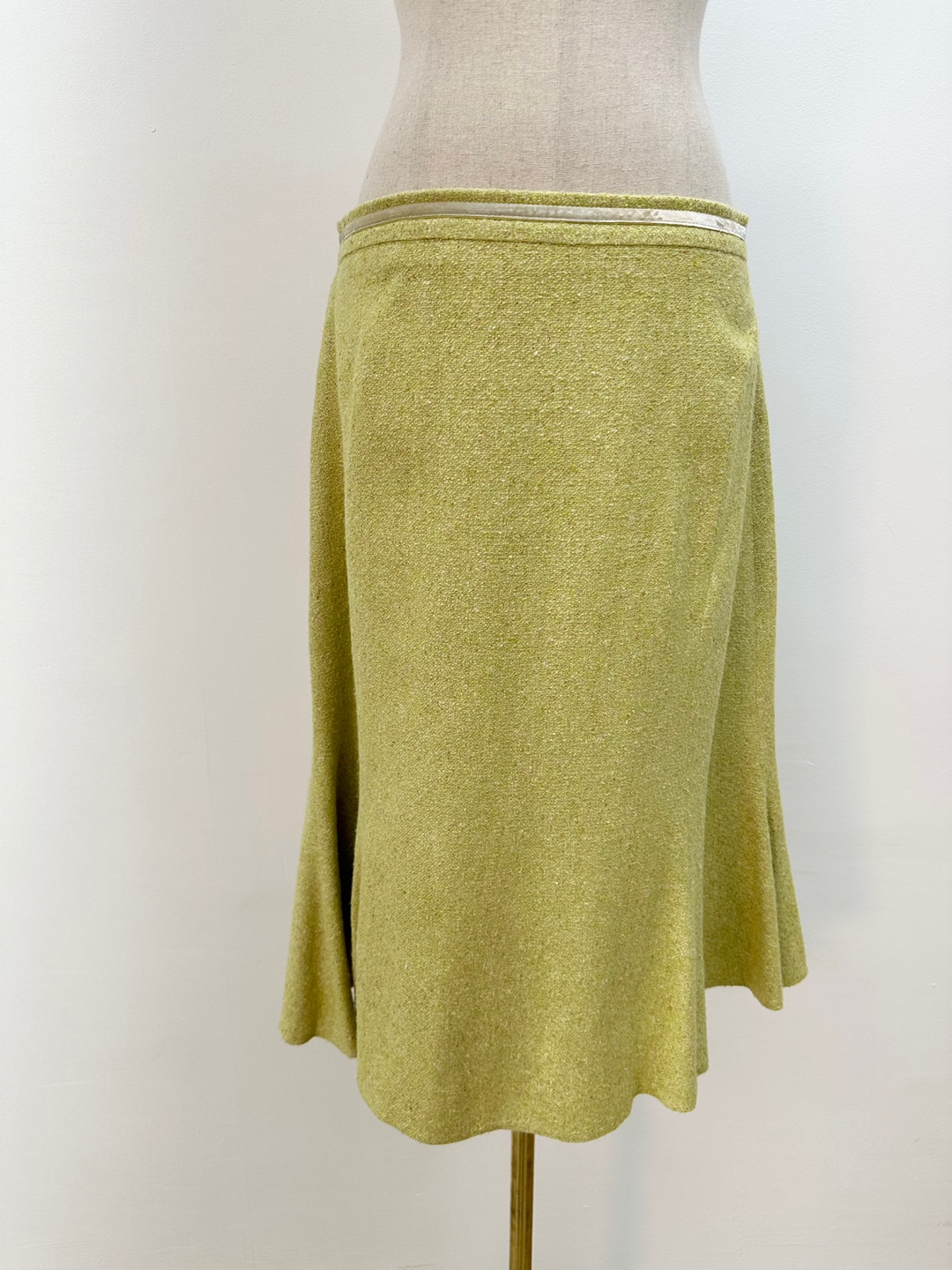 Laura Ashley Ivory Velvet Trim Detail Green silk Tweed Skirt (30-31inch)