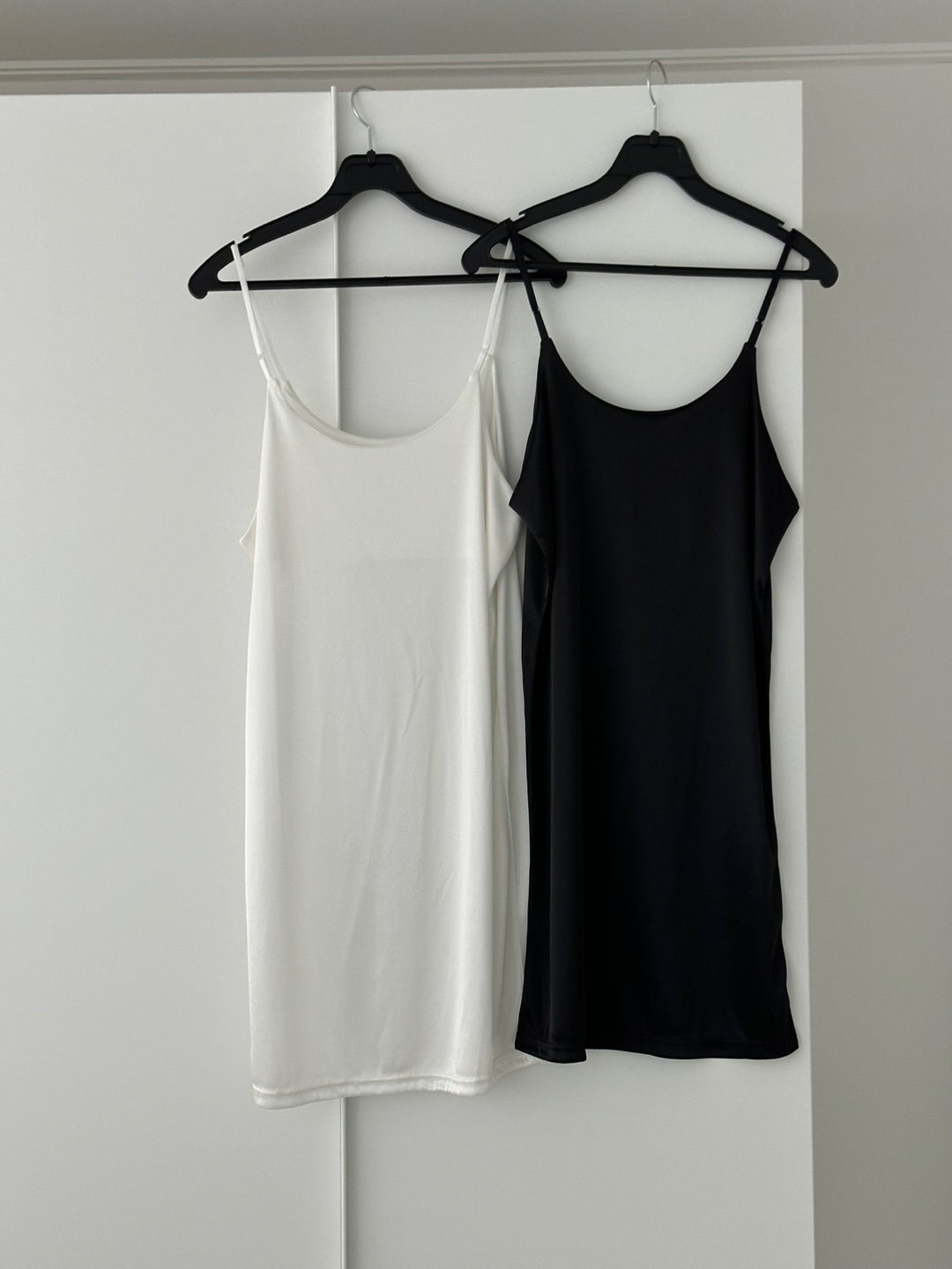 Basic inner slip dress (black,White) 4/27(목)-4/30(일) 9:00pm까지