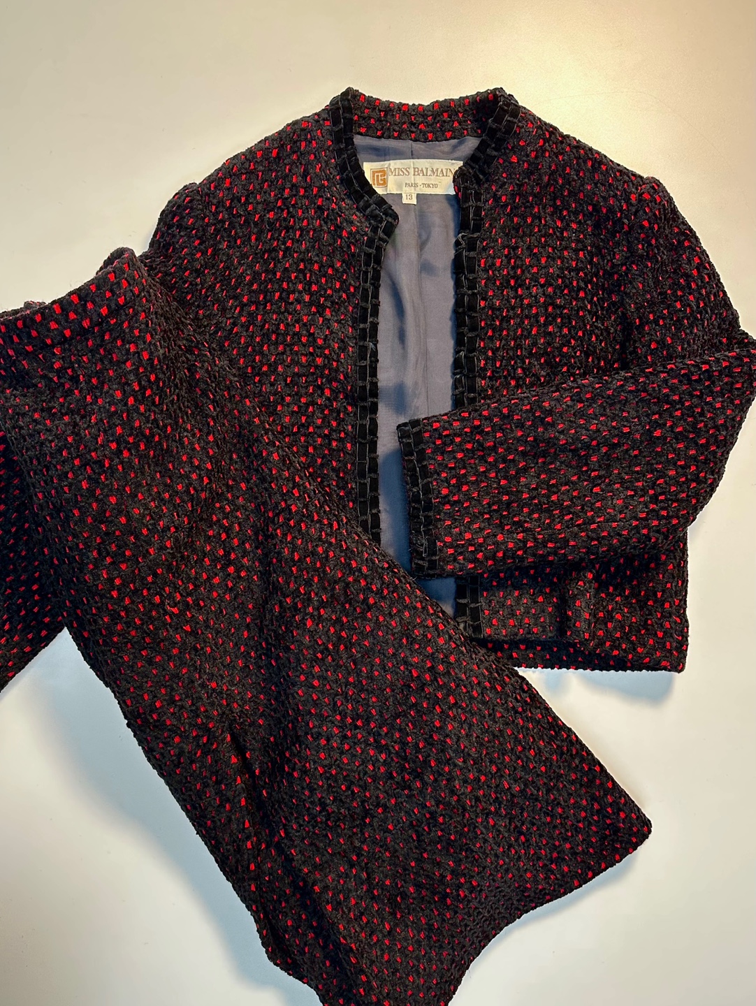 Balmain Black Red Crochet Tweed Open Jacket Skirt Setup