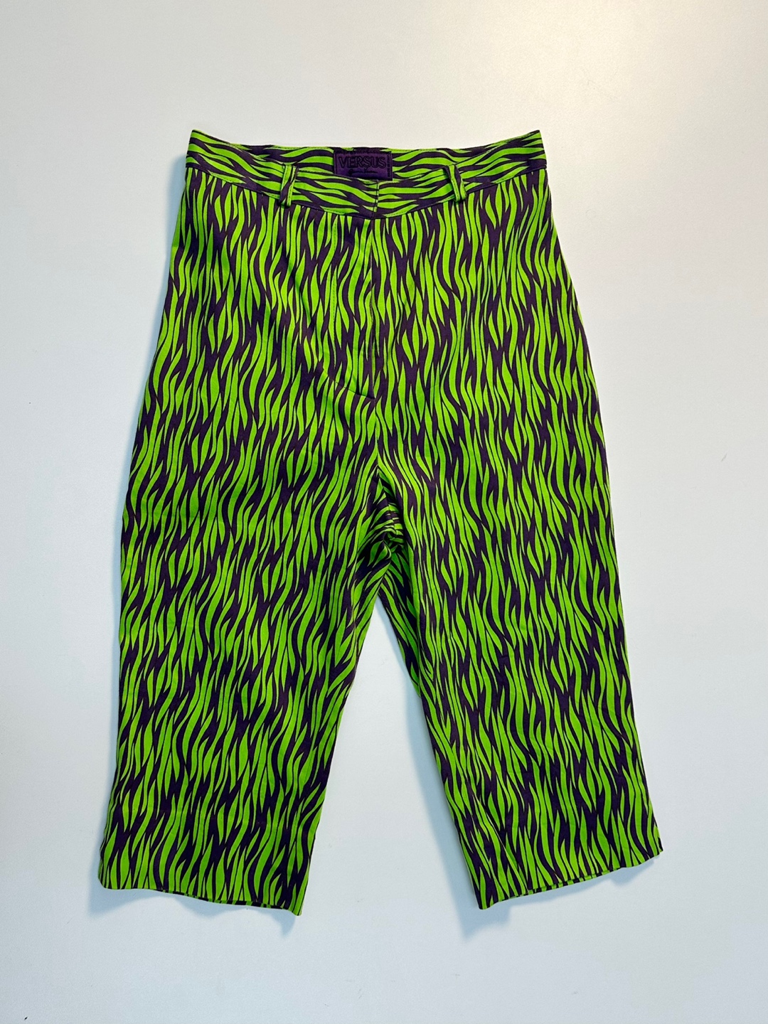 Versus(Versace) Green Purple Animal Pattern Part 5 Shorts Pants (made in italy) [24 inch]