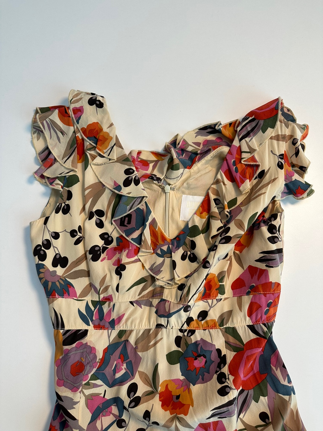 Anna Sui Beige Flower Pattern V Neck Ruffle silk Dress (made in usa)