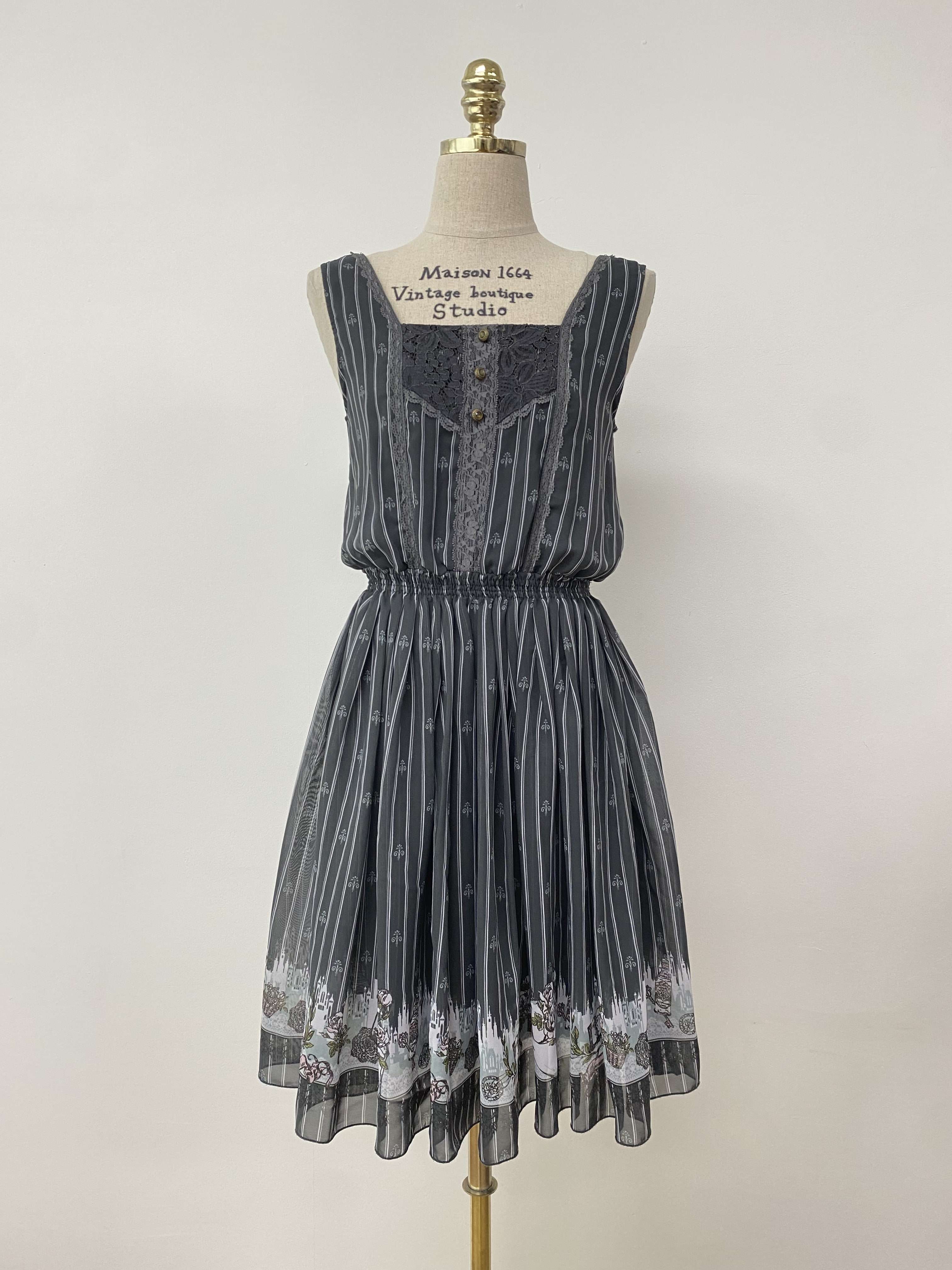 Stripe detail printed sleeveless dress