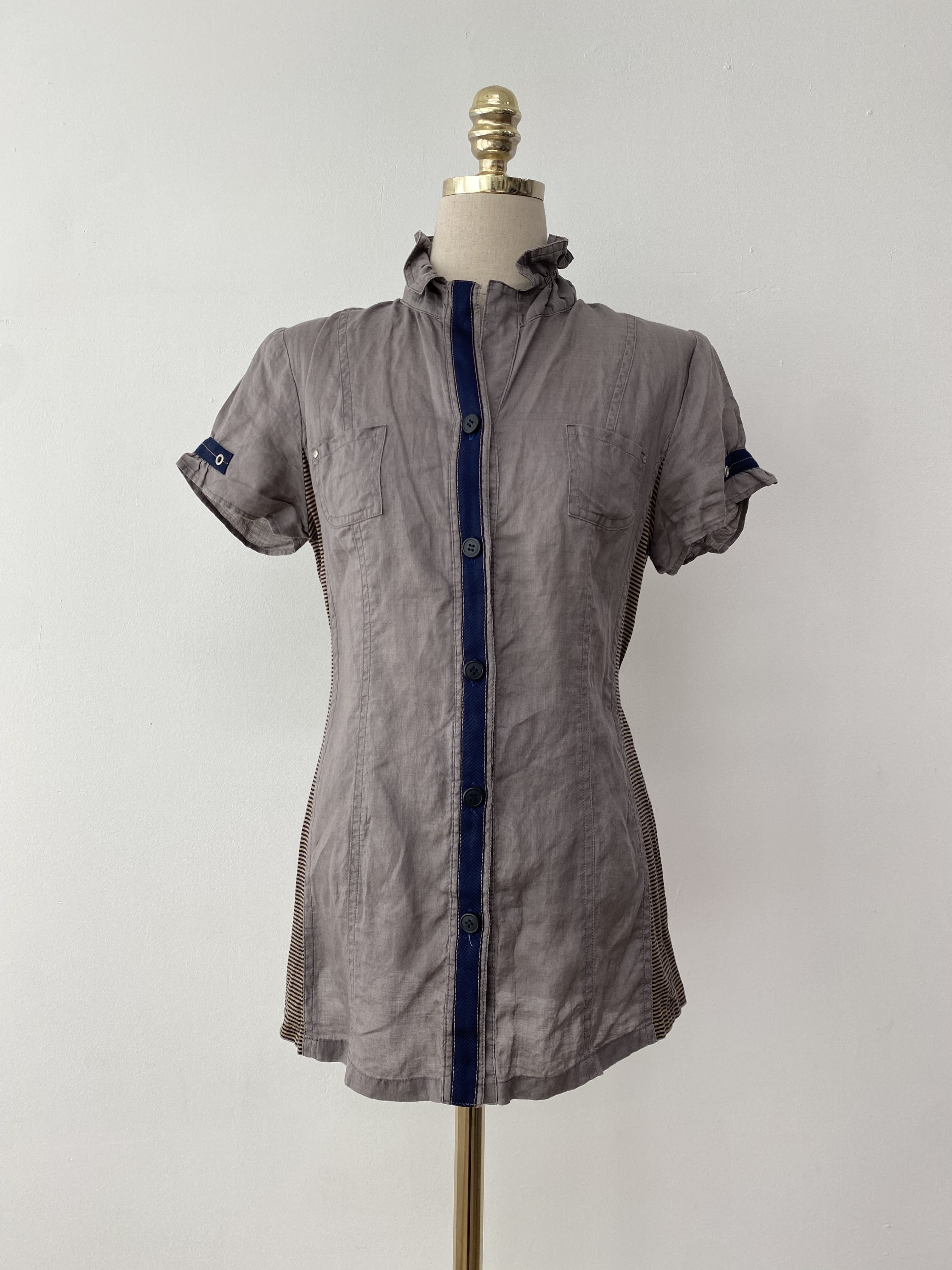 Neck Shirin Stripe Detail Short Sleeve Shirt