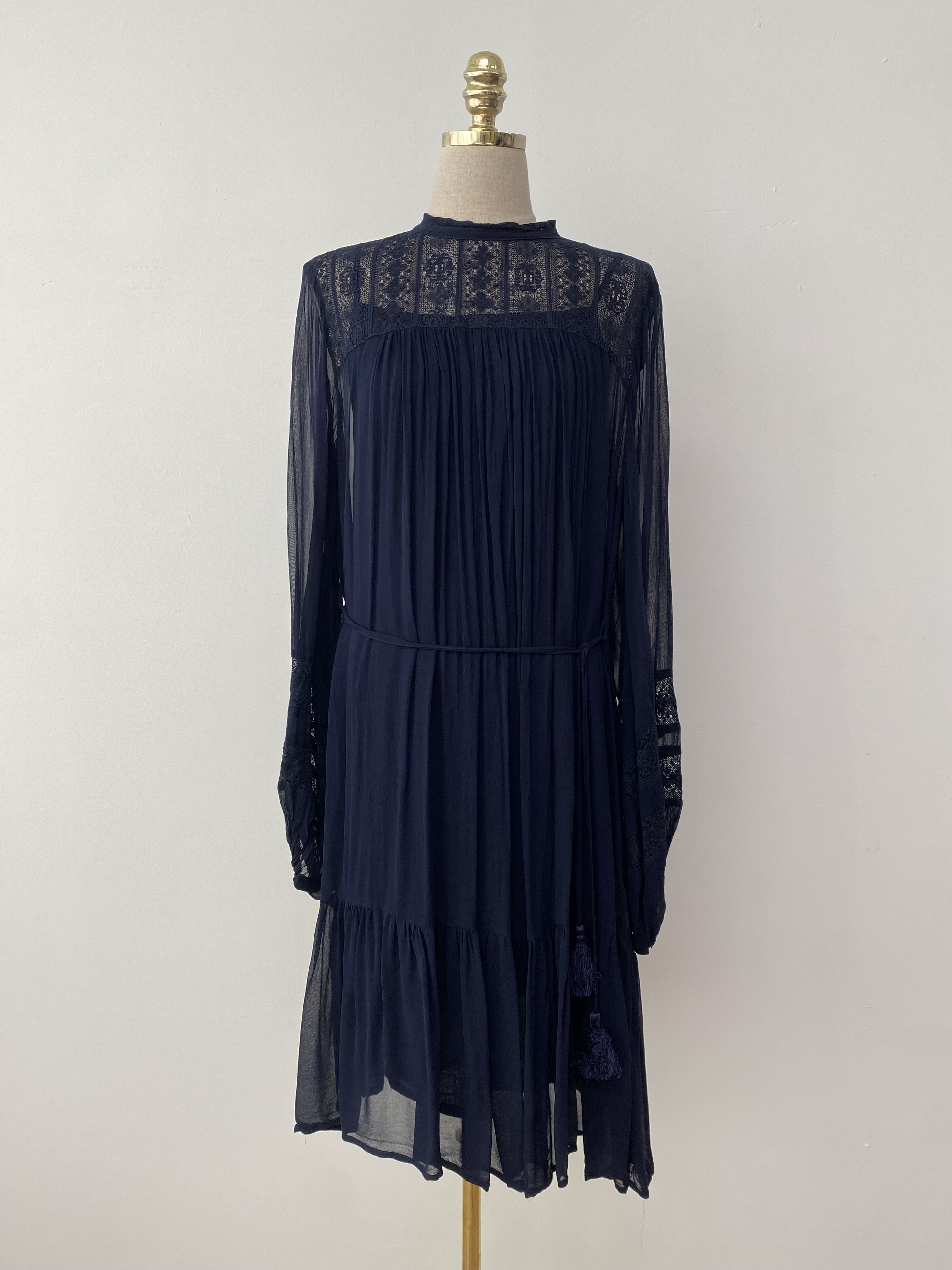 navy lace pleated dress