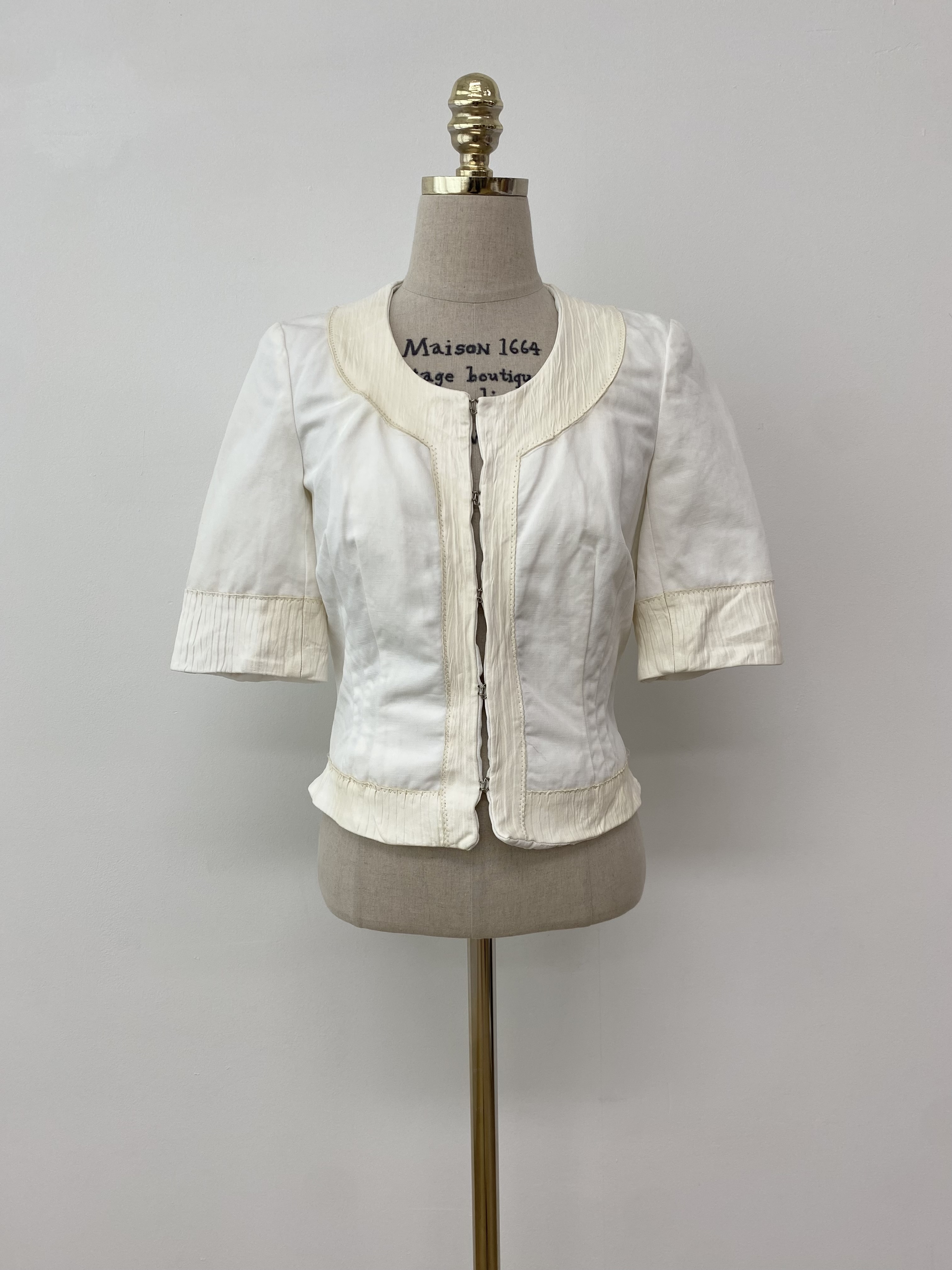 Salvatore Ferragamo Ivory cotton short sleeve jacket (Made in italy)