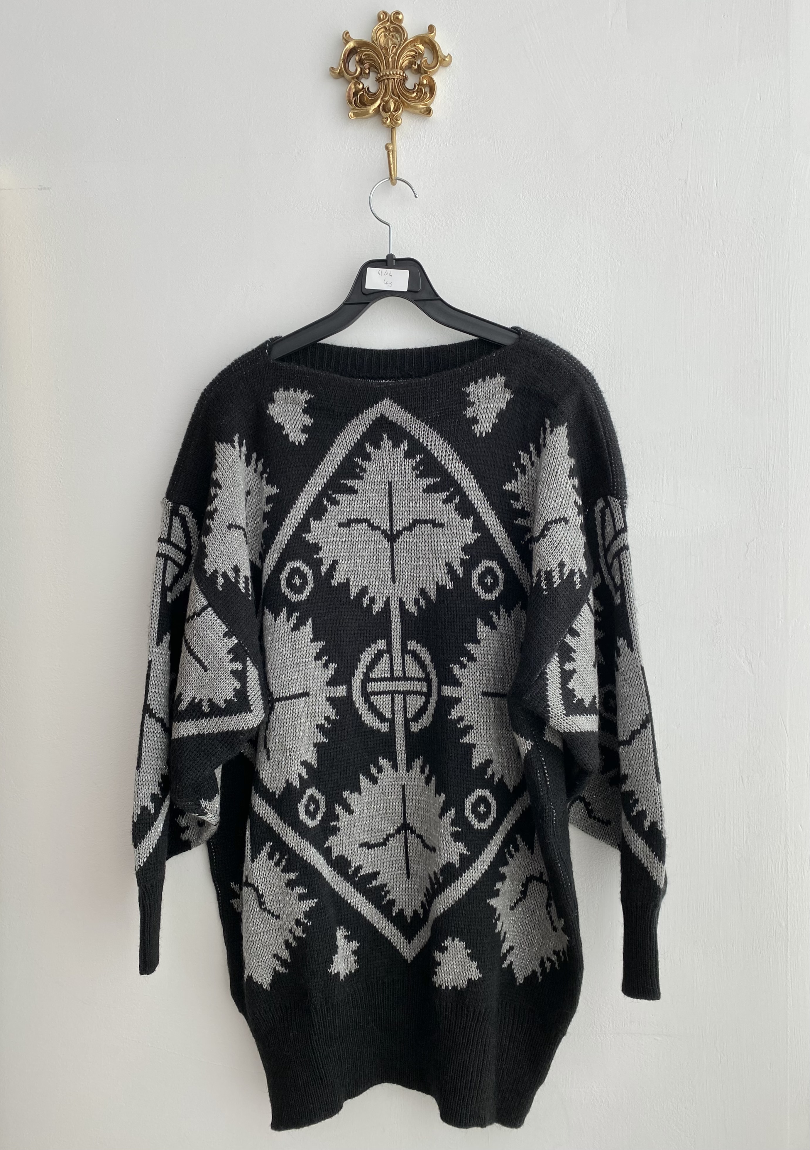 Black glittery grey pattern knit