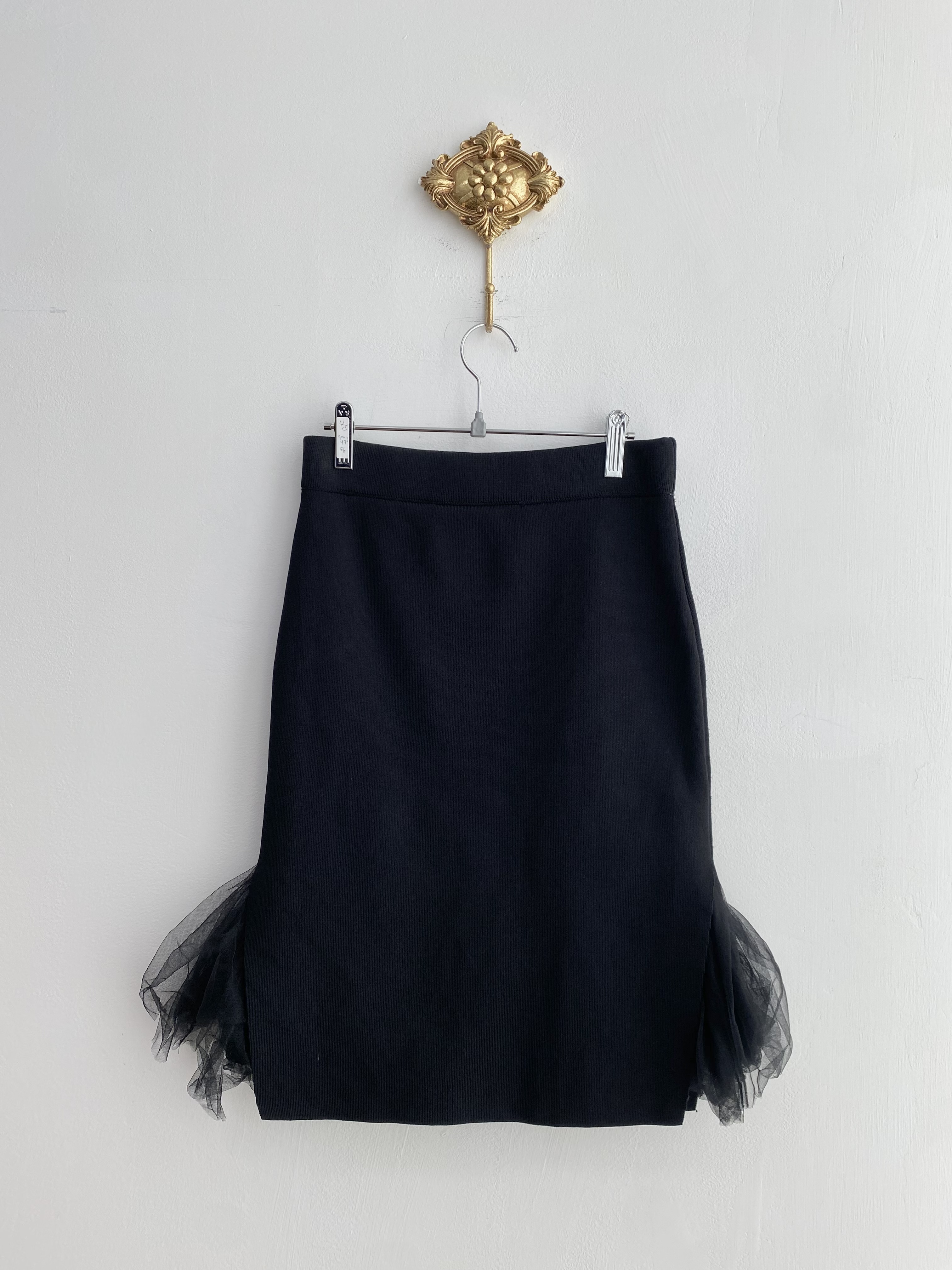 Black cotton span side lace point skirt