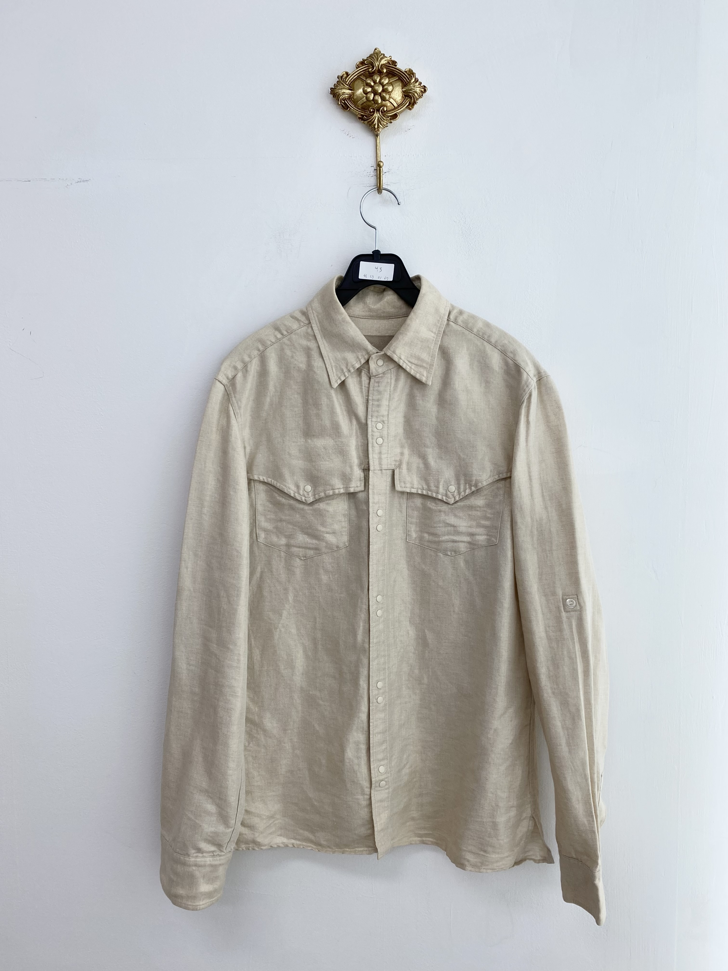 Beige shiny linen cotton button point shirt