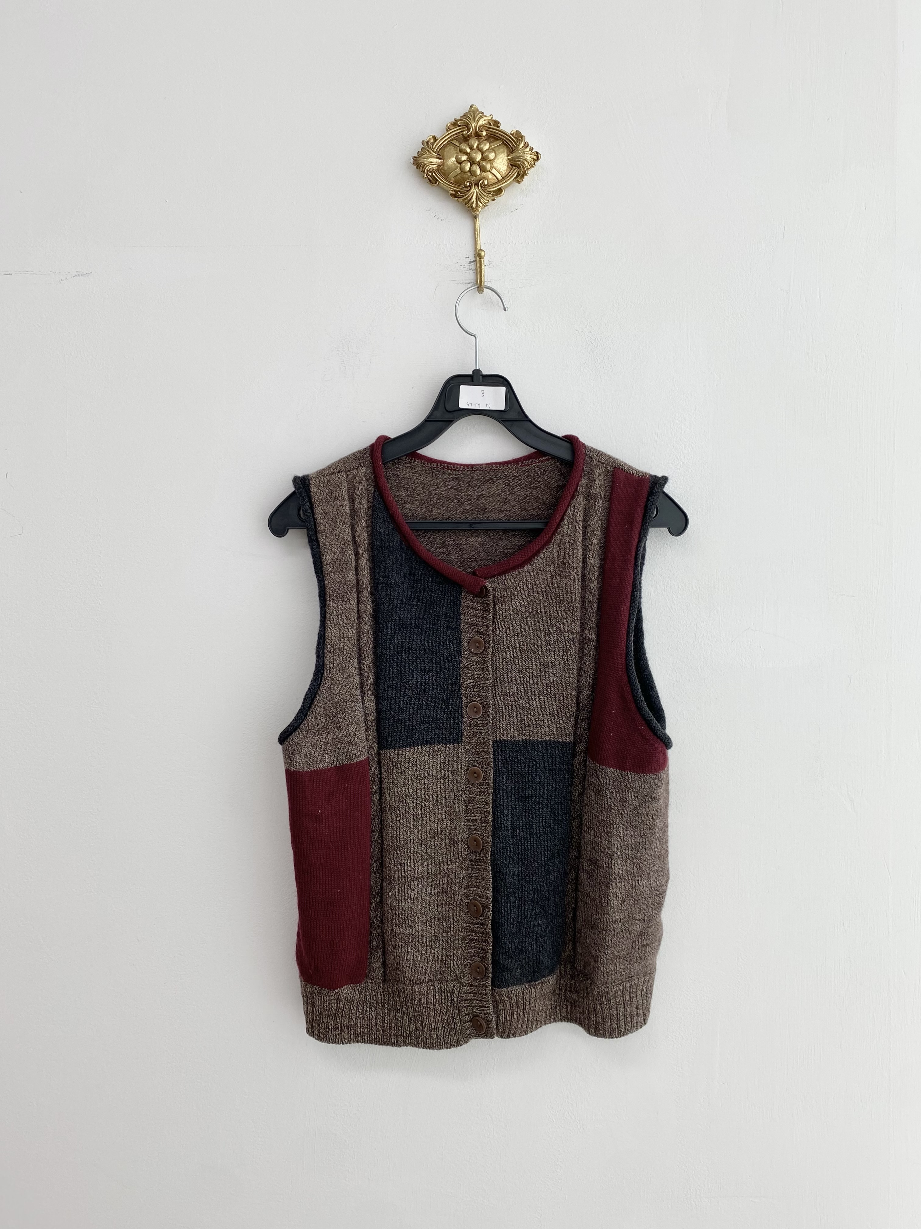 Brown color pattern wool knit button vest