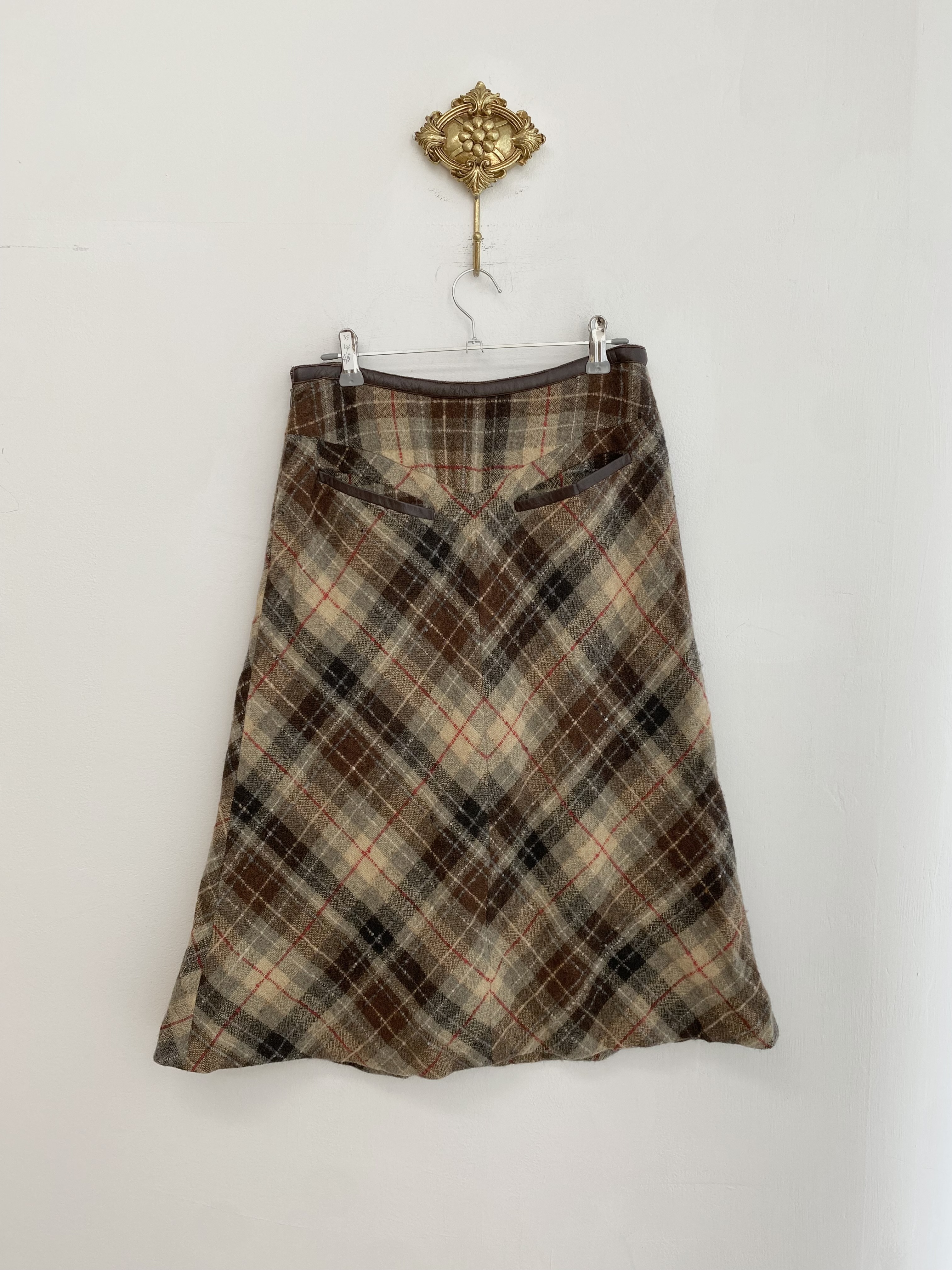Brown leather pocket point check pattern skirt