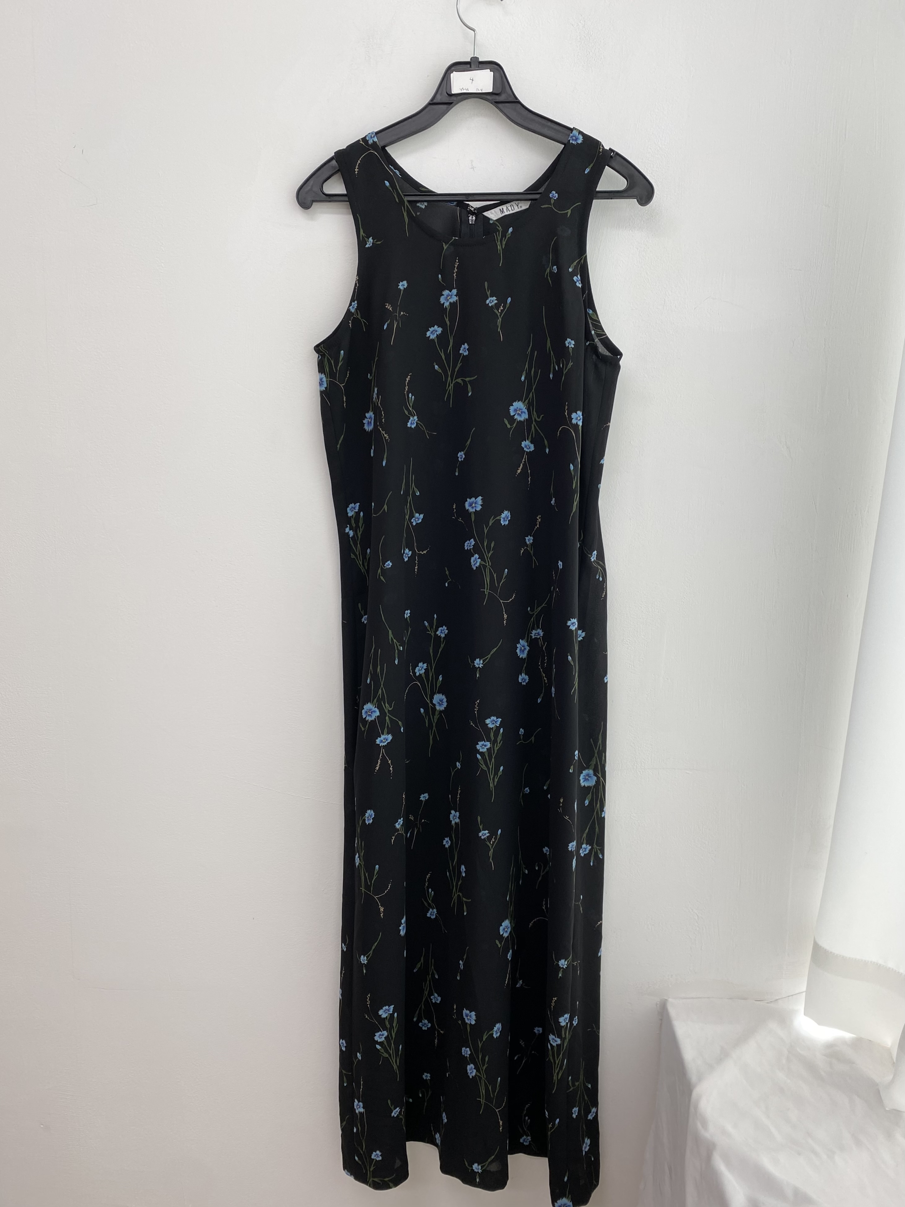 Black blue flower pattern sleeveless long maxi dress