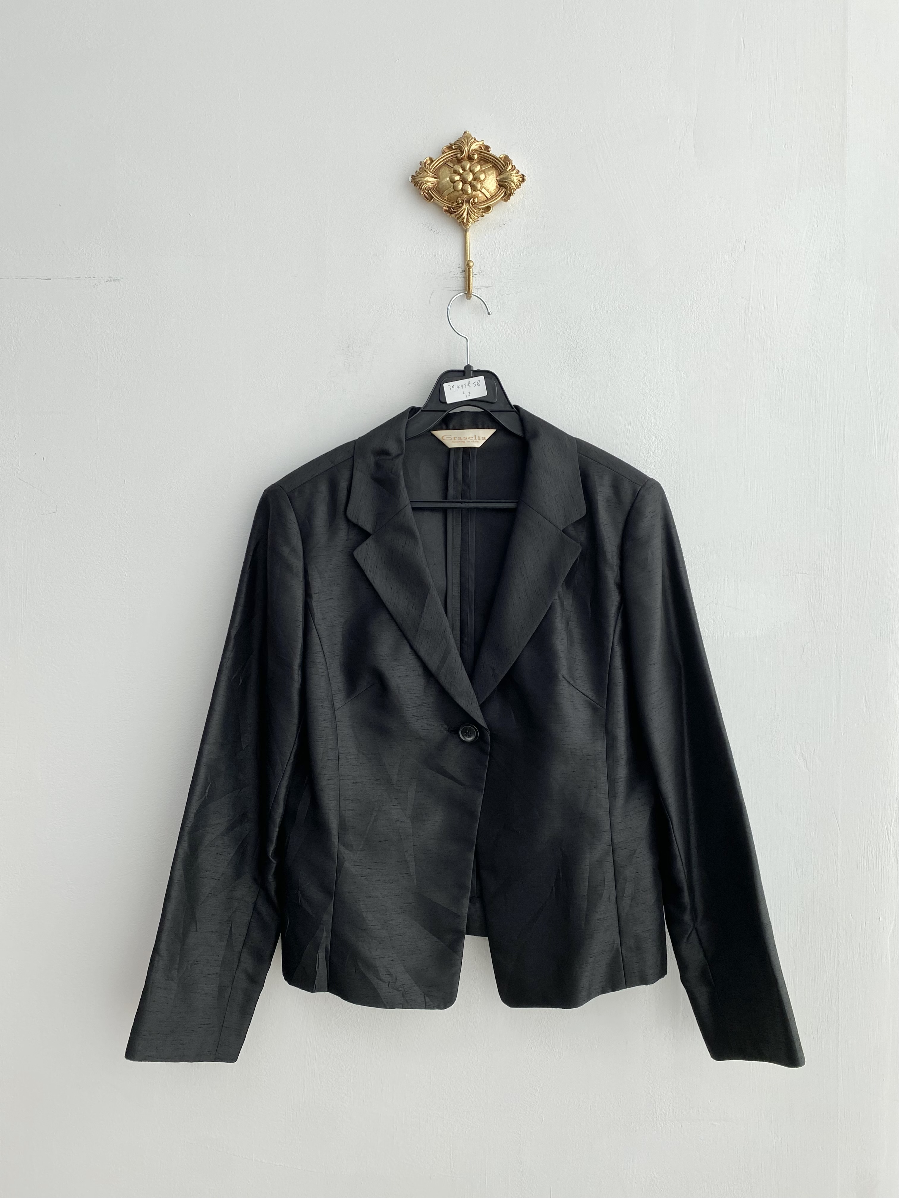 Black poly single jacket
