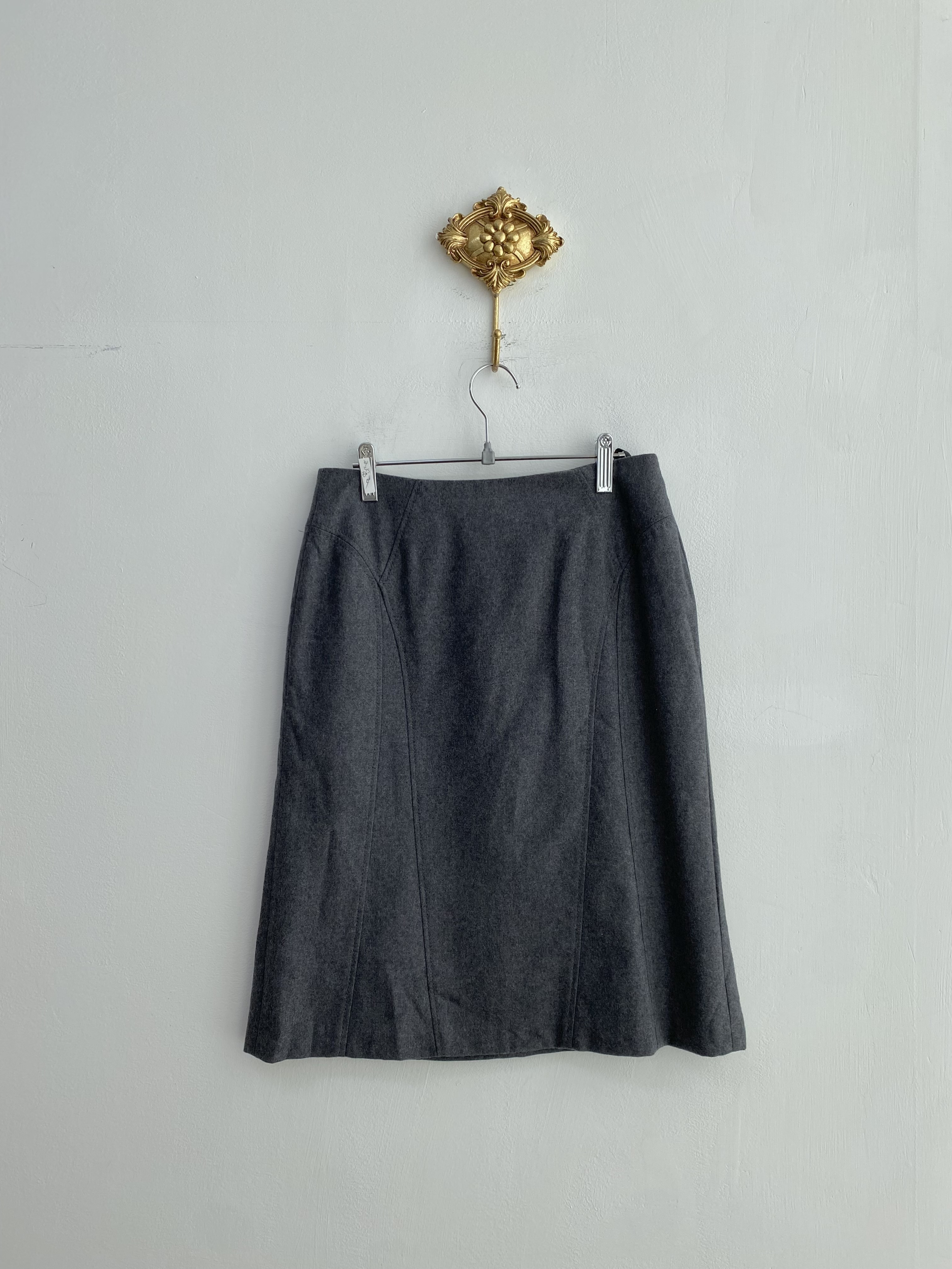 Coup De Chance grey wool simple mid skirt