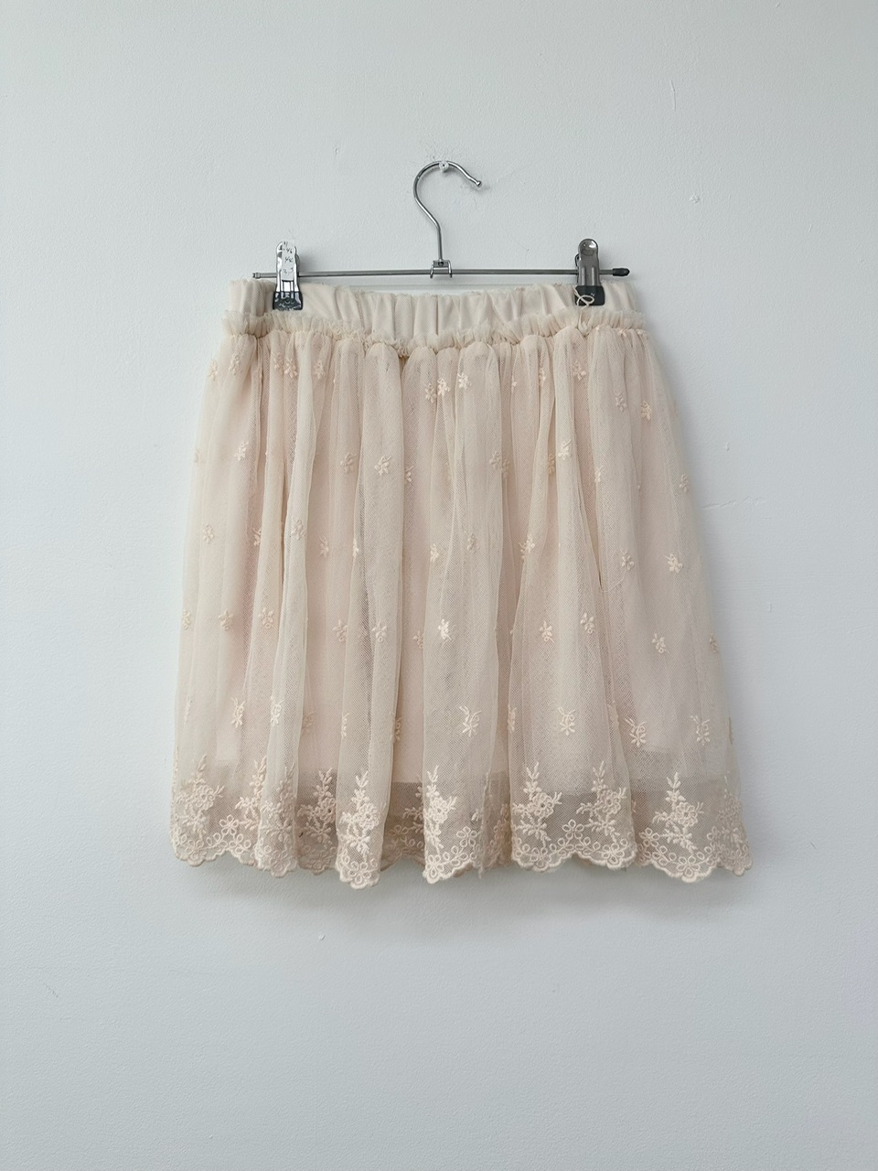 Pink flower lace banding skirt